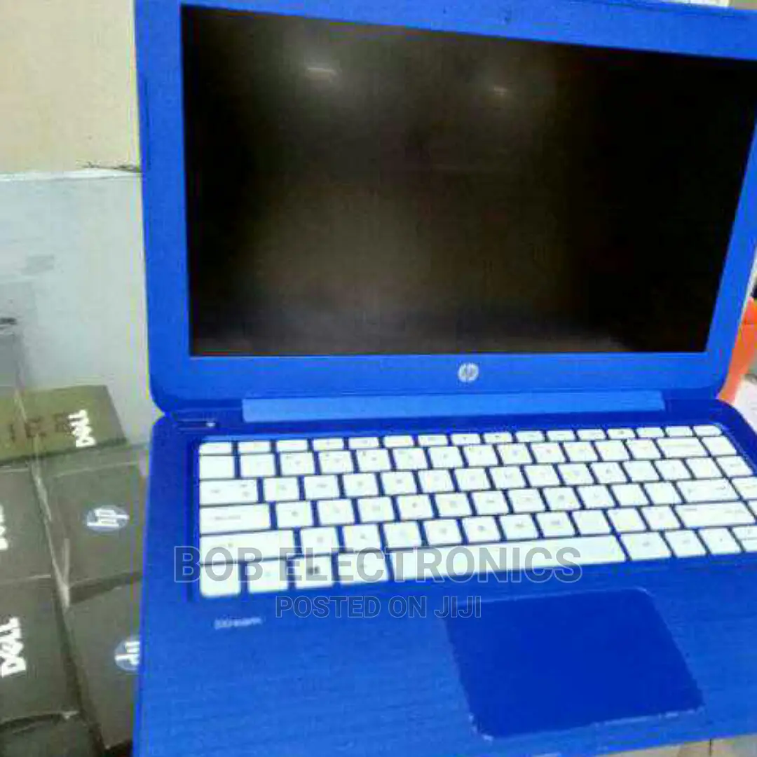 Laptop HP Stream Laptop 2GB Intel Pentium SSD 16 GB