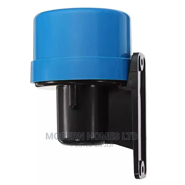 DC - Solar Photocell Outdoor Light Switch