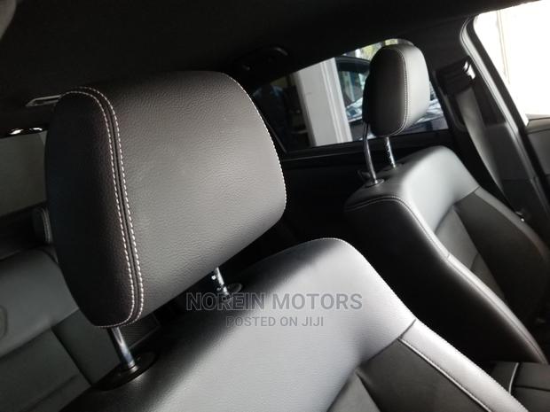 Mercedes-Benz E250 2015 Blue - thumbnail 8