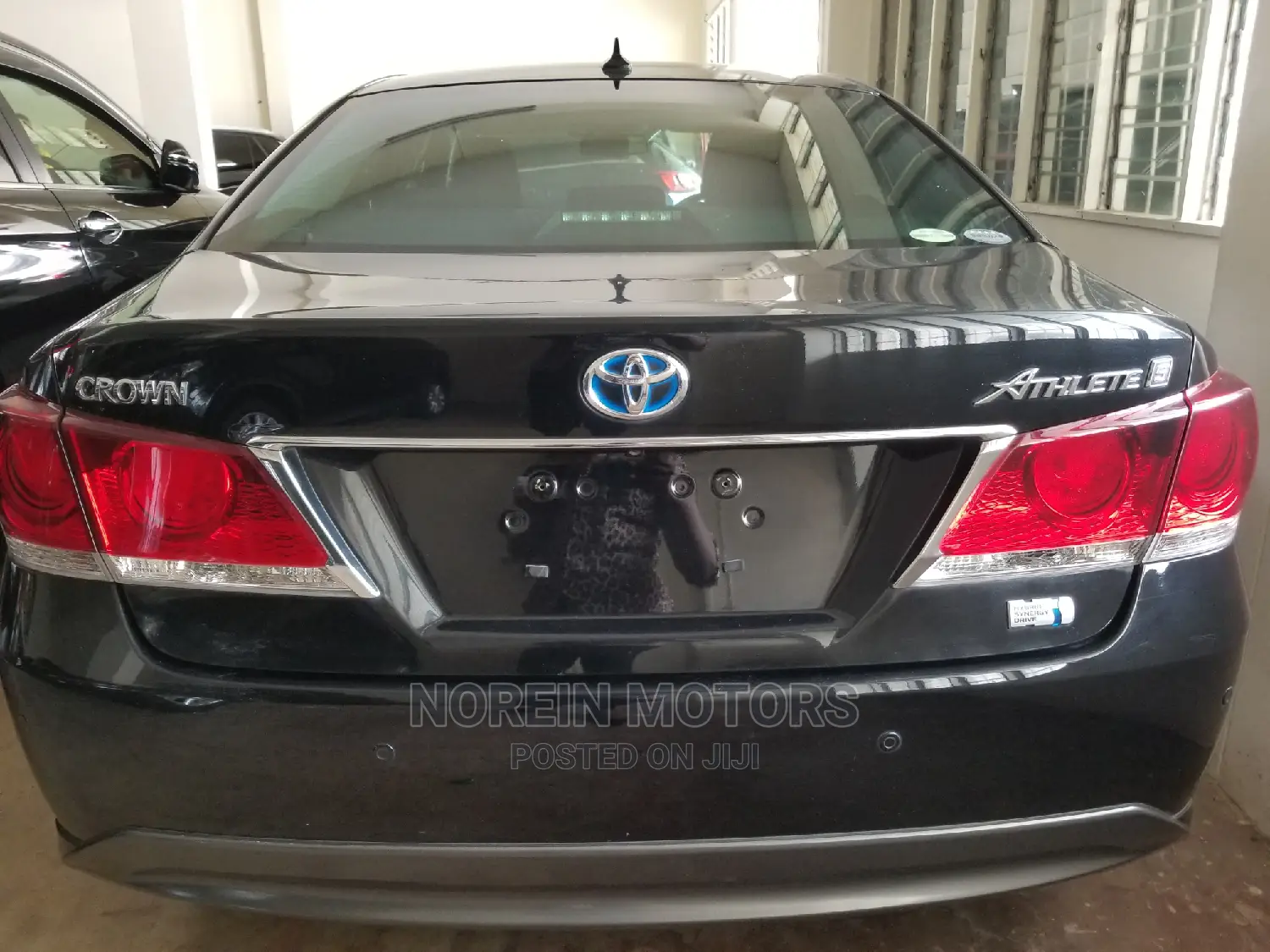 Toyota Crown 2014 Black