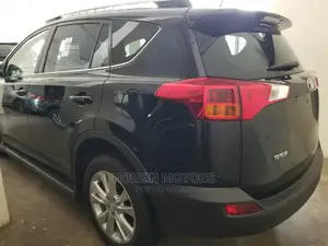 Toyota RAV4 2015 Gold