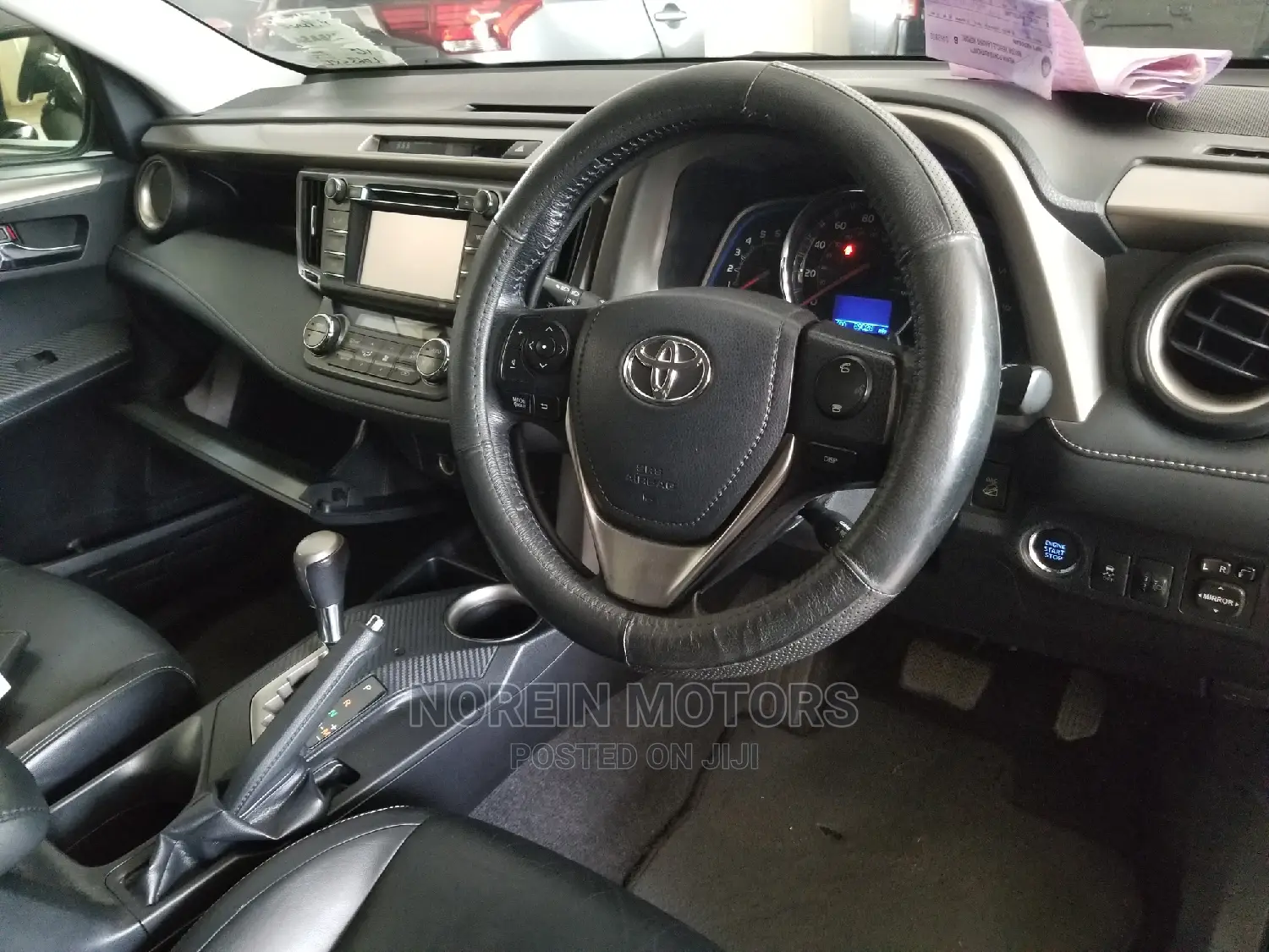 Toyota RAV4 2015 Gold