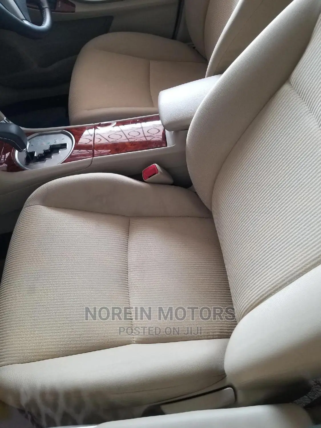 Toyota Premio 2014 Blue