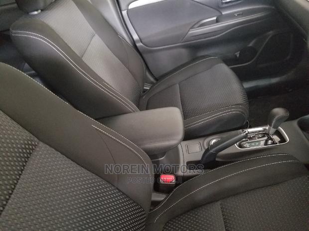 Mitsubishi Outlander 2014 Silver - thumbnail 11