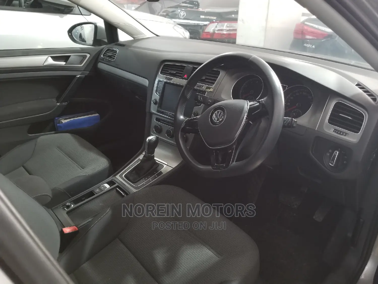 Volkswagen Golf 2014 Silver