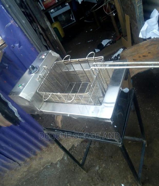 Single Gas and Electric Deep Fryers in Nairobi Central Restaurant