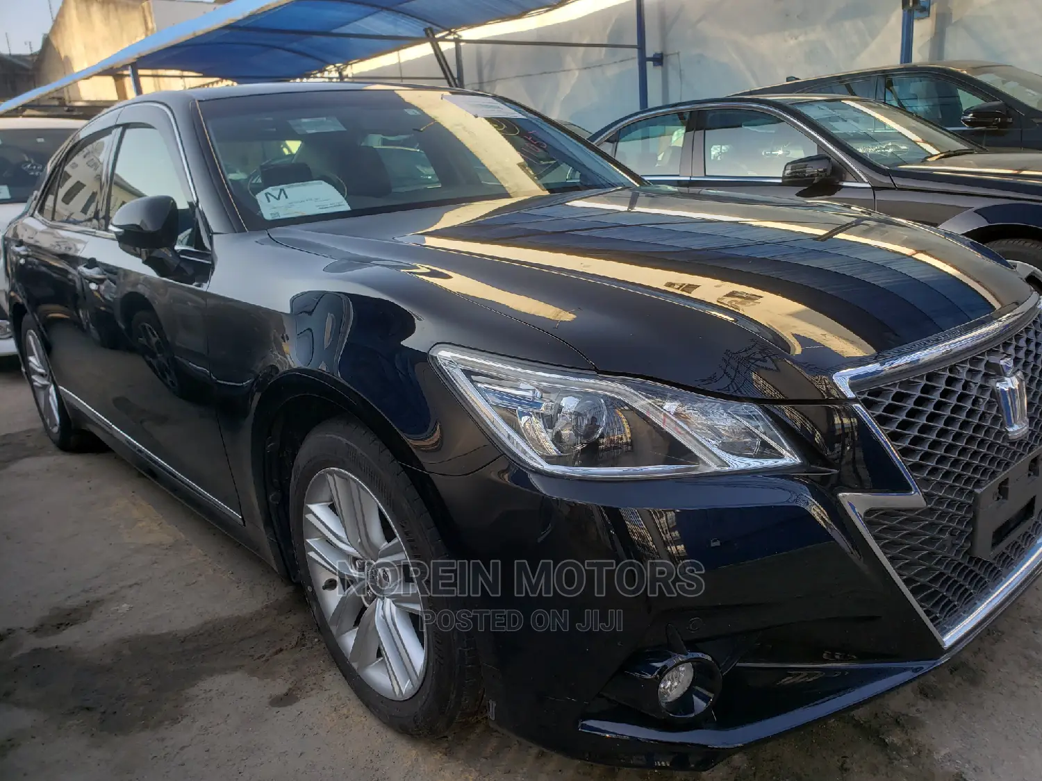 Toyota Crown 2014