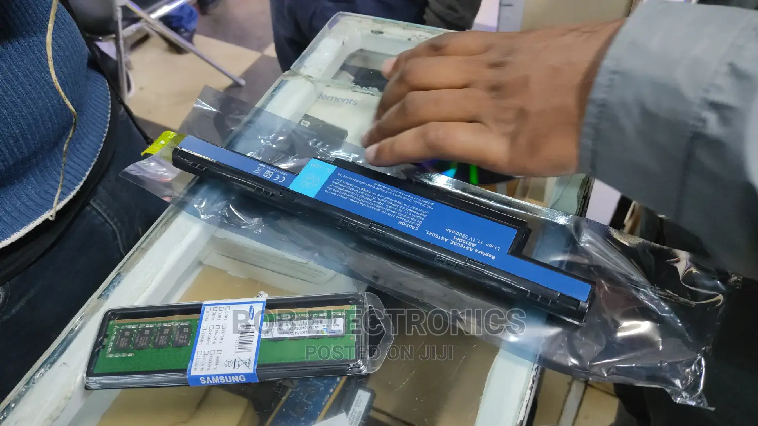HP Laptops Batteries Available