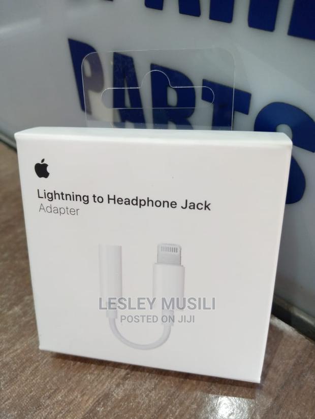 Lightining to Headphone Jack
