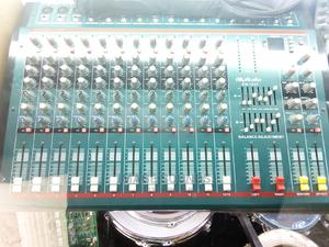 Powered Mixer 12 Channel - thumbnail 2