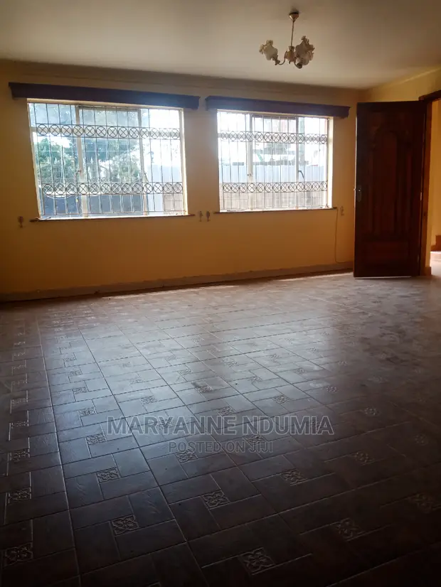 3bdrm Bungalow in South C for Rent