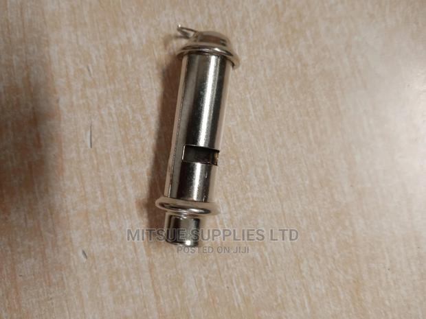 Hald Dozen (6)Metropolitan/Police/ Security Whistle