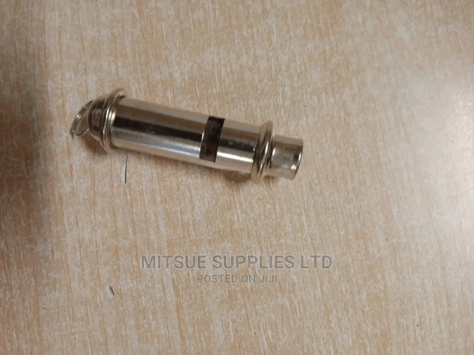 Hald Dozen (6)Metropolitan/Police/ Security Whistle