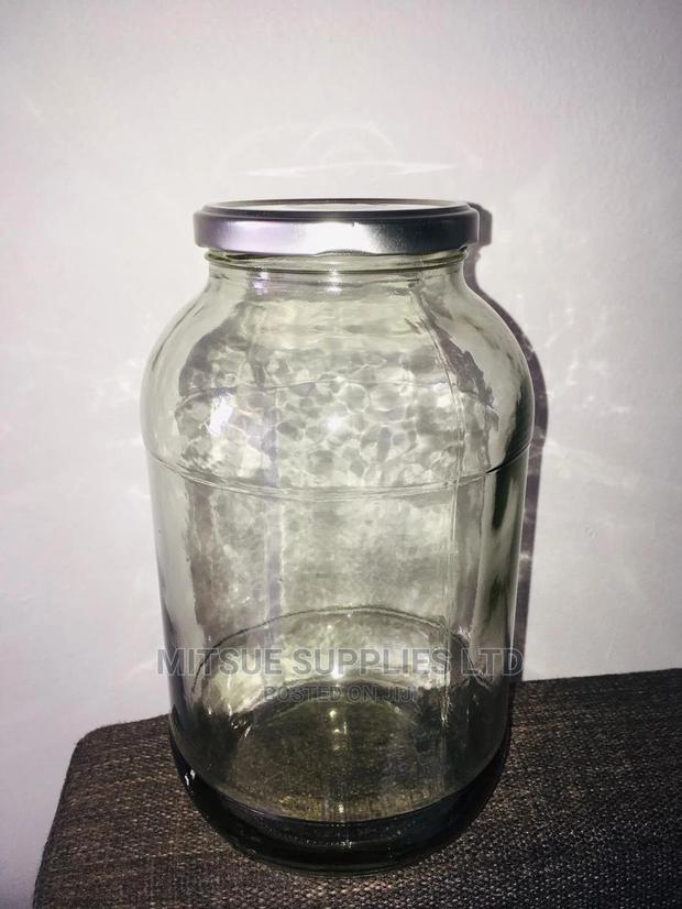 A Box of 30 Glass Jars 2000ML With Airtight Lids - thumbnail 3