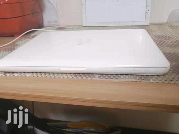 Apple Macbook Unibody Core2duo - thumbnail 3