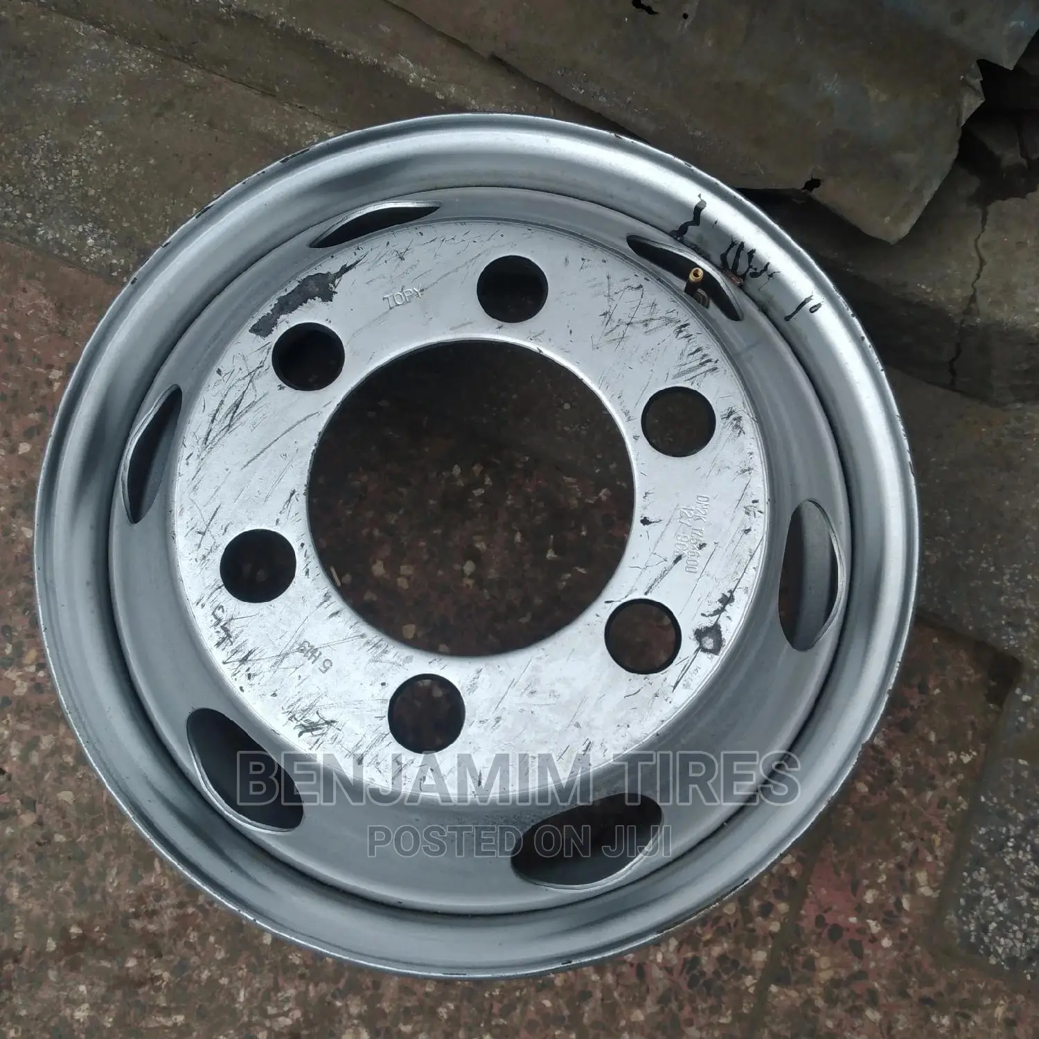 Original Rims Tubeles Sizes 9.5R17.5 From Japan Topy Make.