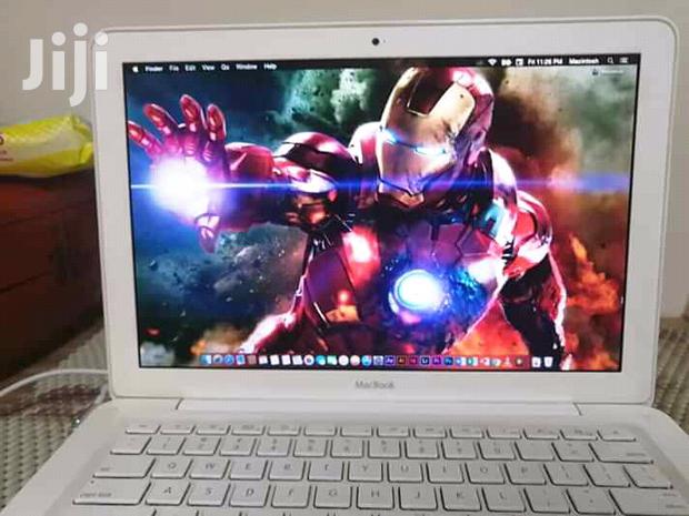 Simple To Use,Apple Macbook 4 Unibody - thumbnail 3