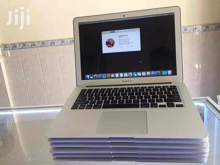 Better Deal Apple Macbook Air Corei5