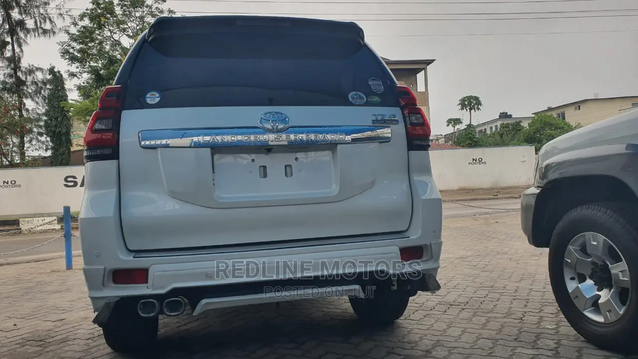 Toyota Land Cruiser Prado 2016 White