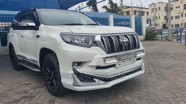 Toyota Land Cruiser Prado 2016 White