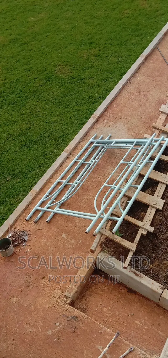 Lease Oof Construction Ladders and Scaffolds