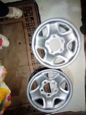 Landcruiser Original Rims 16 Inch Set Silver