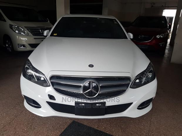Mercedes-Benz E300 2015 White