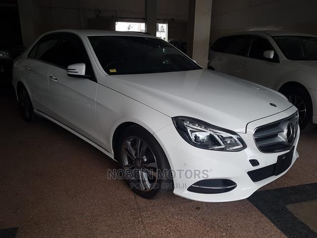 Mercedes-Benz E300 2015 White - thumbnail 3