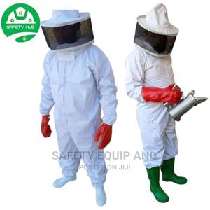 Quality Bee Suits for Bee Protection in Kenya - thumbnail 2