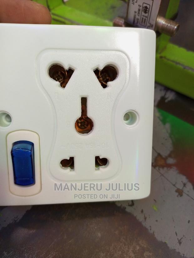 15ams Universal Single Socket - thumbnail 3