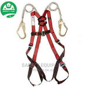 Double Hook Safety Harness for Fall Protection - thumbnail 2