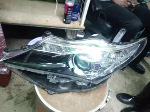 Auris Headlights Non Xenon 2014