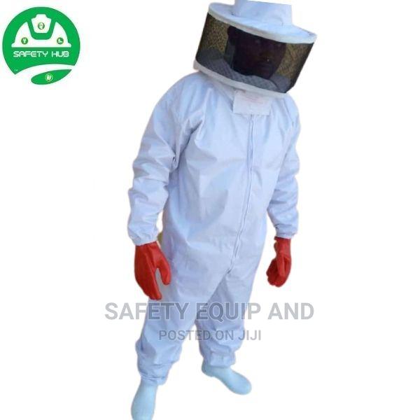 Kenyan Made Bee Suits for Body Protection in Kenya