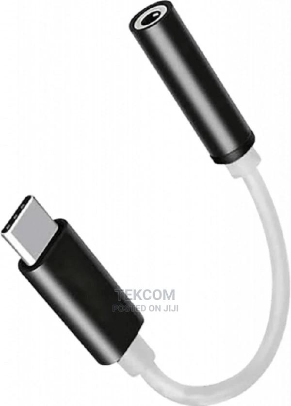 Generic TYPE C TO Audio 3.5mm Jack HD-AT901