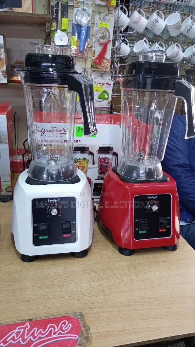 Signature Commercial Blender - thumbnail 3