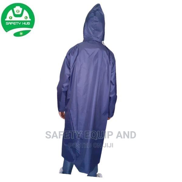 Quality Raincoats for Workers in Kenya - thumbnail 3