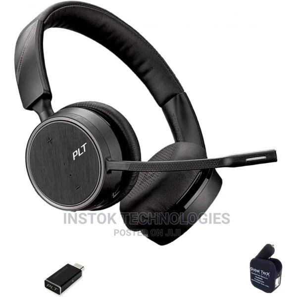 Plantronics Voyager 4220-Uc Bluetooth Headset Bundle