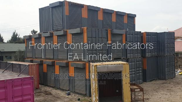 Commercial Stalls Made of 40ft Container