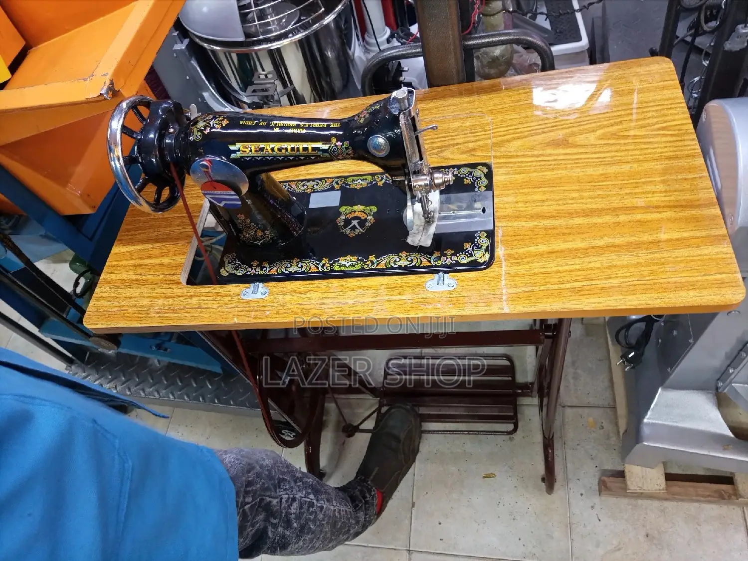 Tailoring Machine, Complete
