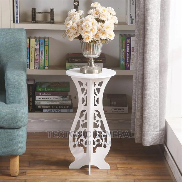 Decor/Coffee/Flower Table Plus a Placemats - thumbnail 6