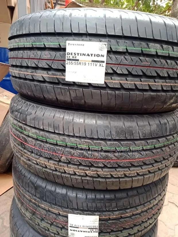 255/55 R19 Firestone Tyre Destination