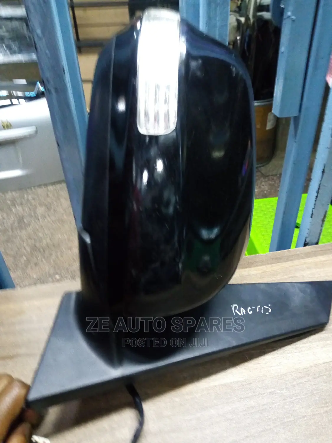 Toyota Ractis 2008 Side Mirror