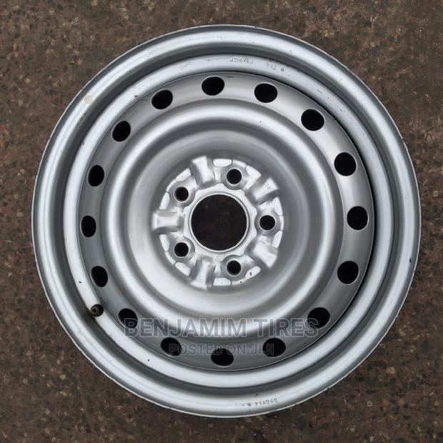 Steel Rim Size 16 Inch for Toyota Rush.