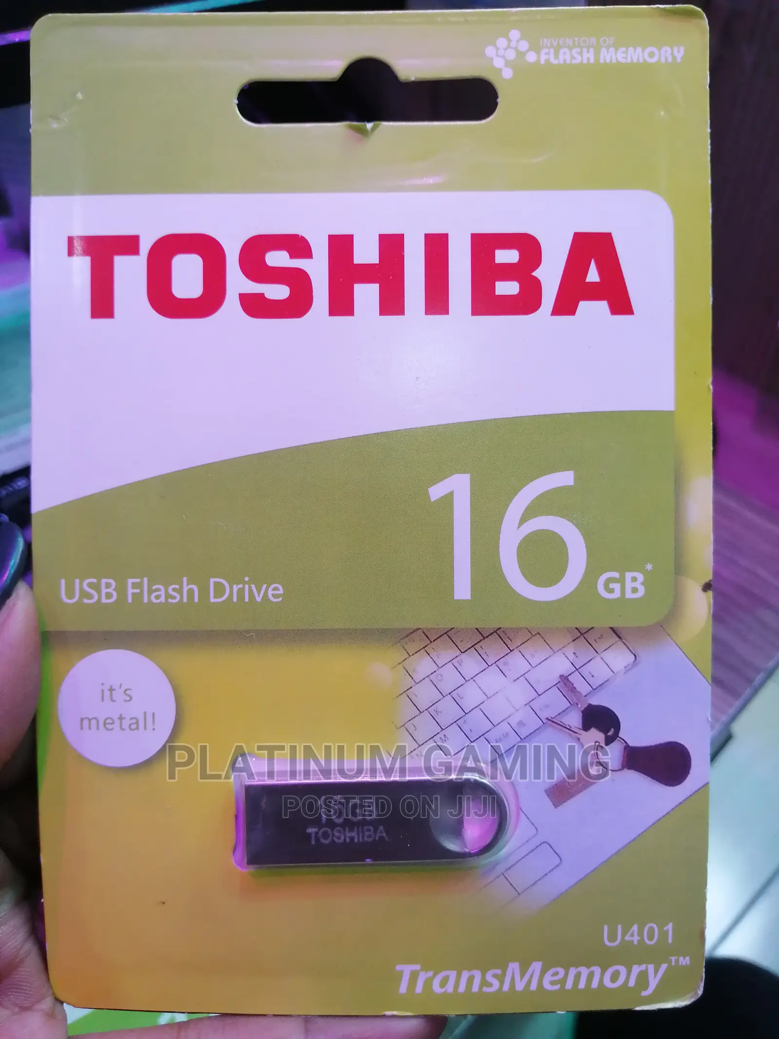 Toshiba 16 GB Flashdrive