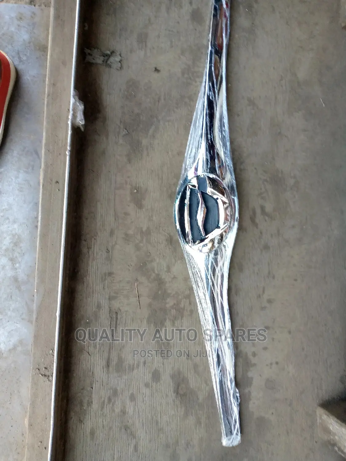 Bonnet Moulding for Toyota NZE 05
