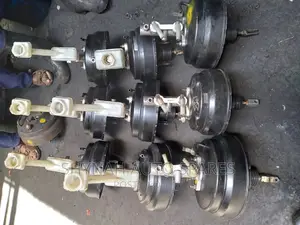 Booster and Cylinder Nissan Xtrail and Td27