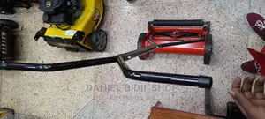 Manual Lawn Mower Machine