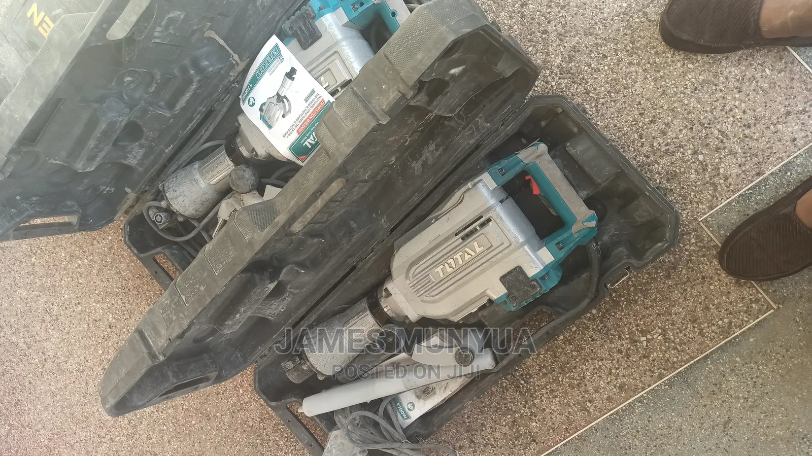 Demolition Hammer for Concrete.