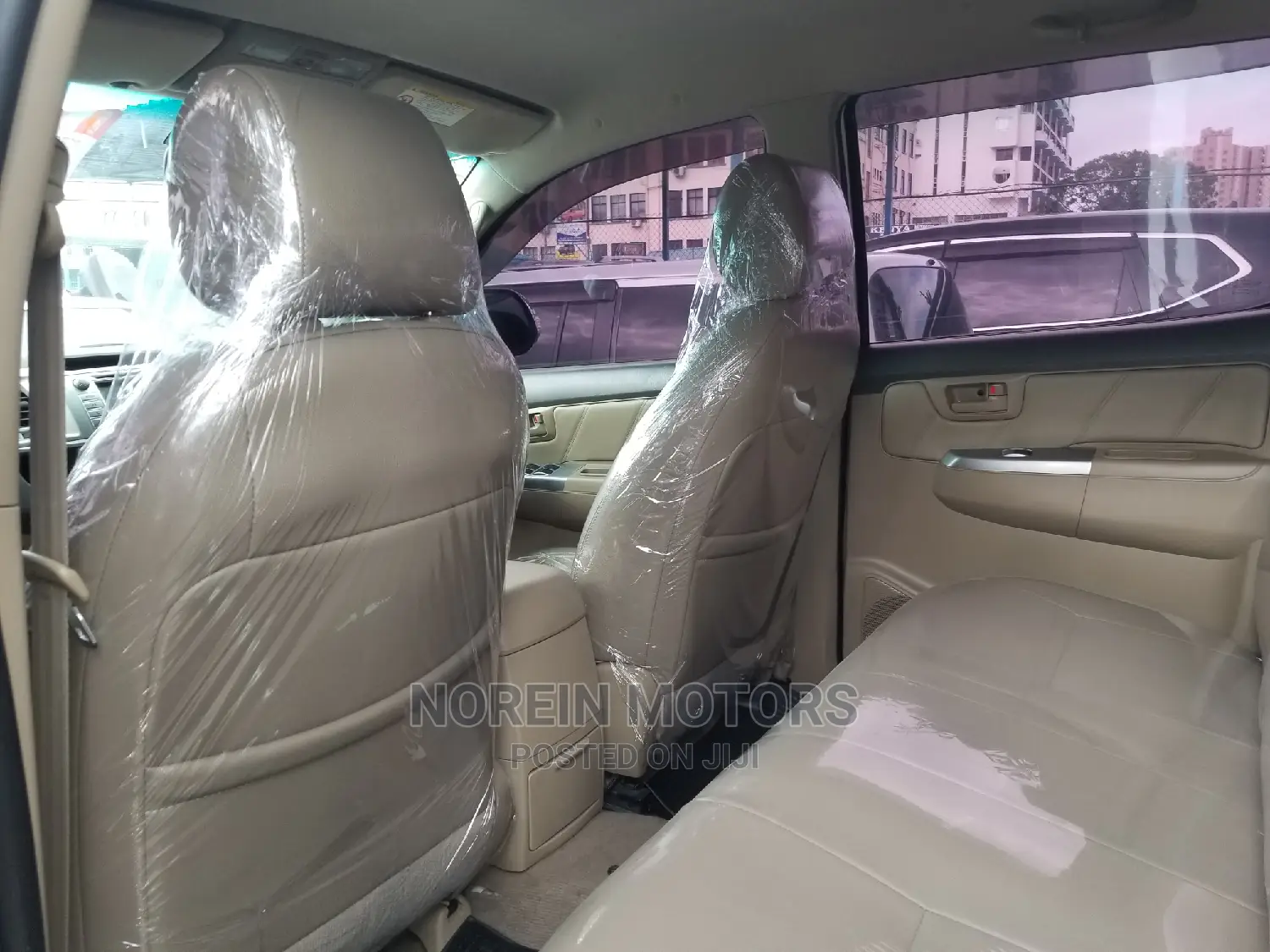 Toyota Hilux 2015 Silver