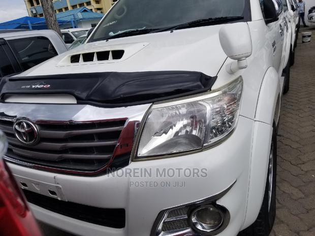 Toyota Hilux 2014 White - thumbnail 5